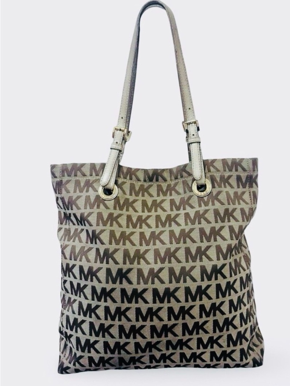 Michael Kors, Gold Canvas Shoulder Bag with Gold Trim and Handle preowned